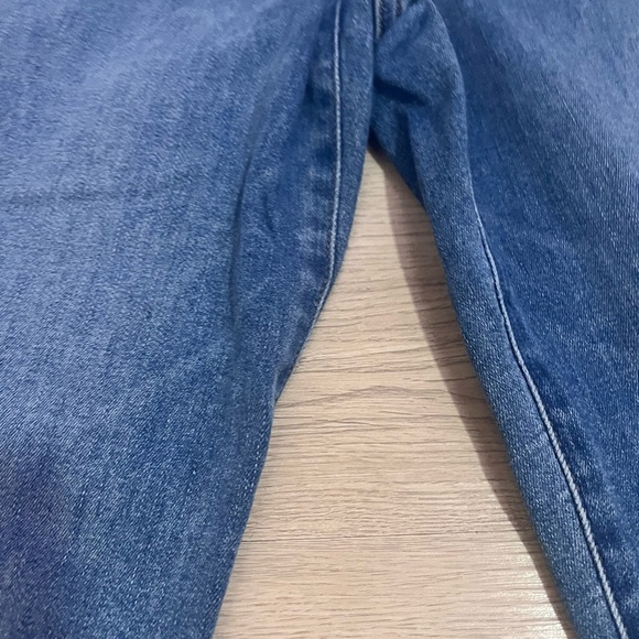 Express Mom High Rise Jeans Size 8 - Picture 5 of 10